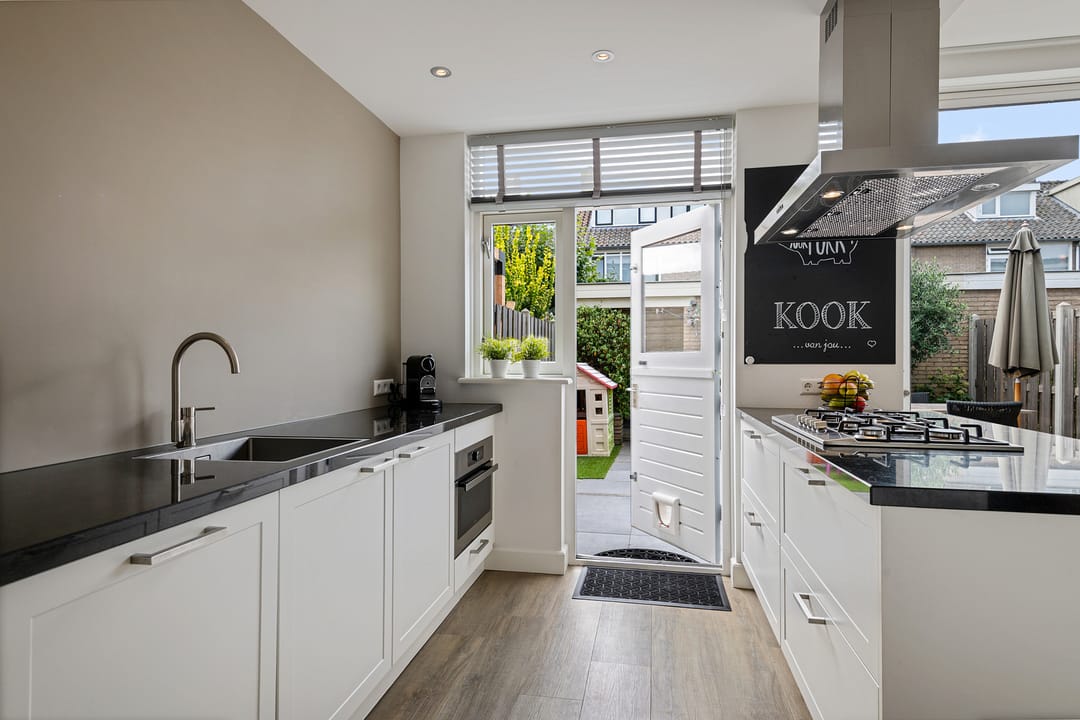 Foto 11 van Troelstralaan 18