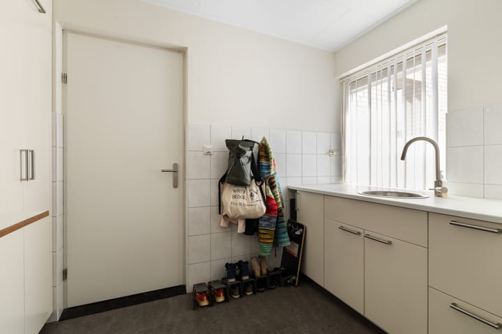 Foto 9 van Bomschuit 8