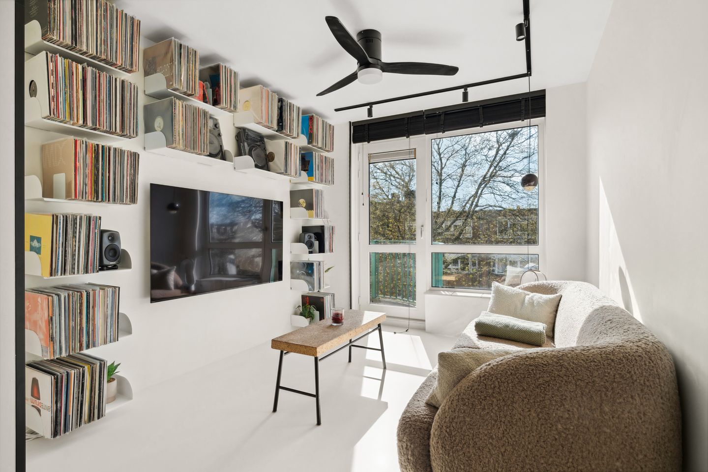 Foto 14 van Riouwstraat 169