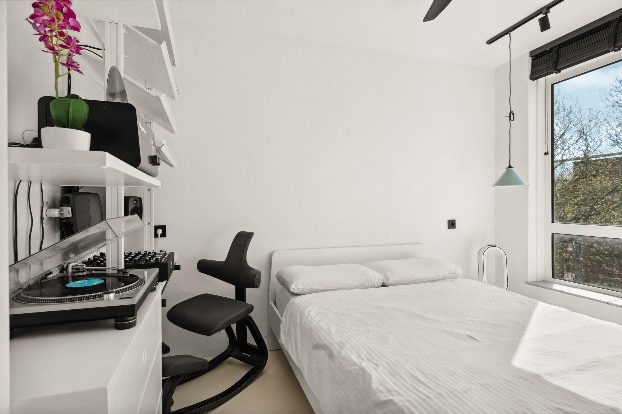 Foto 18 van Riouwstraat 169