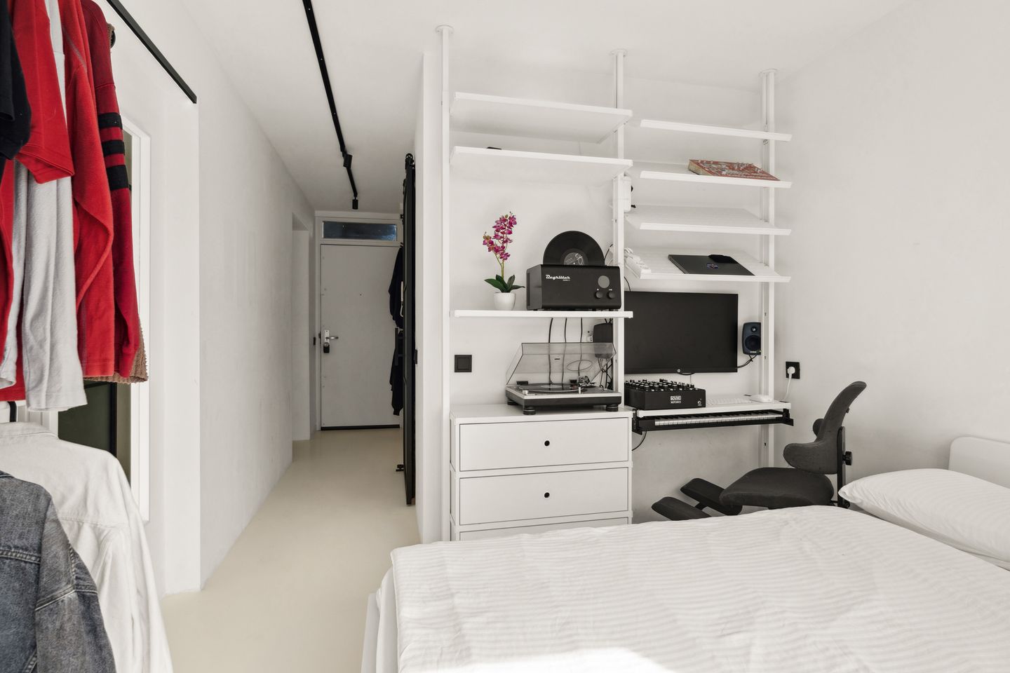 Foto 19 van Riouwstraat 169