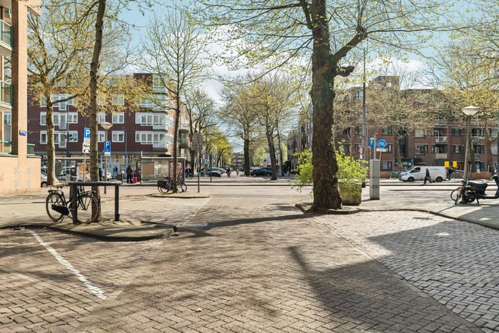 Foto 24 van Riouwstraat 169