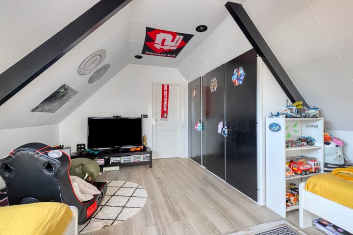 Photo 26 of Voorstraat 112