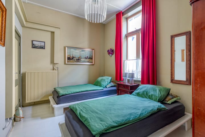 Photo 42 of Voorstraat 112