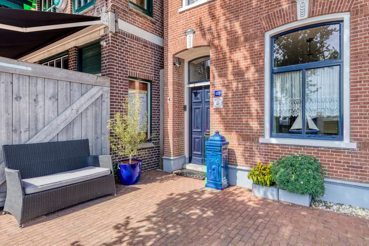 Photo 52 of Voorstraat 112
