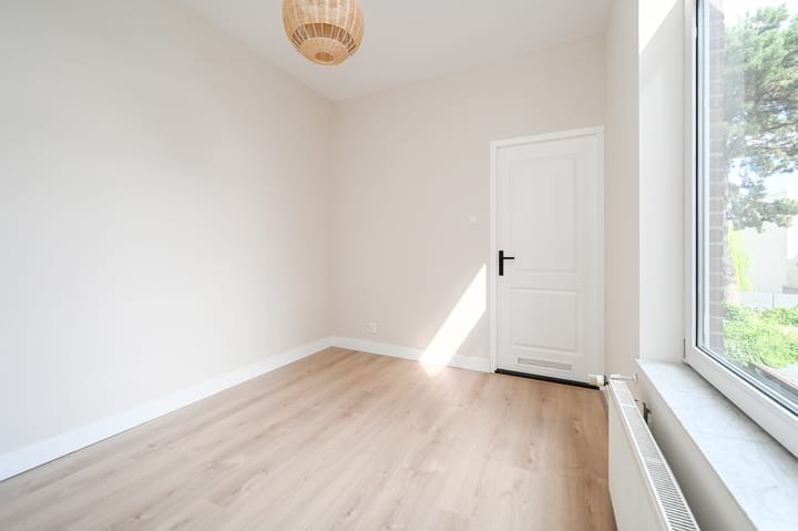 Foto 25 van Weimarstraat 389