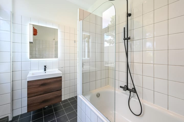 Foto 28 van Weimarstraat 389