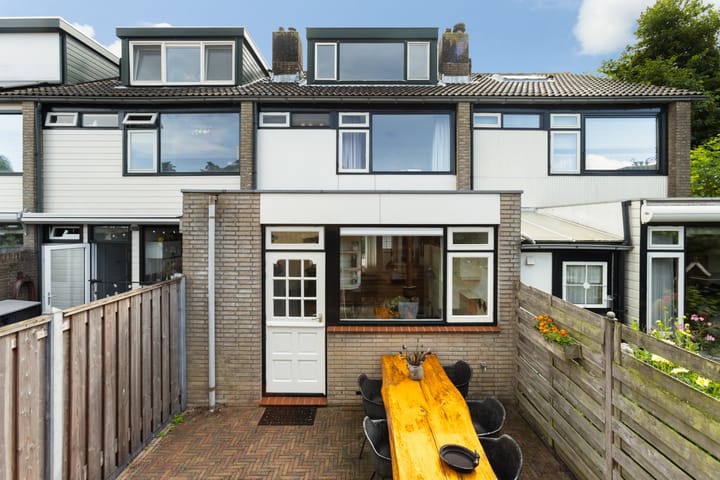 Foto 2 van Da Costastraat 117