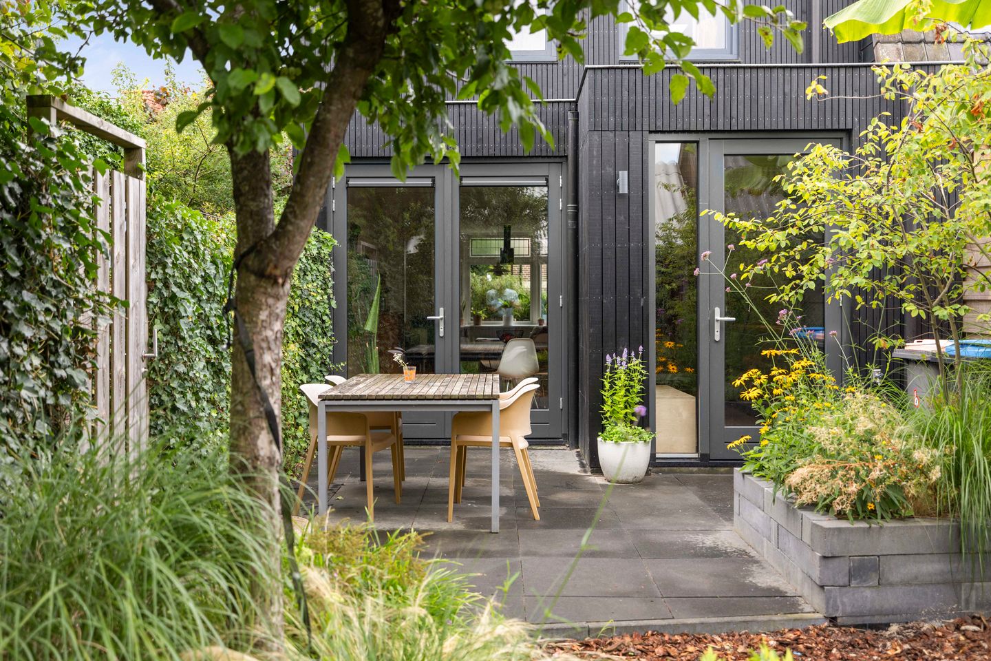 Foto 25 van Vonderstraat 14