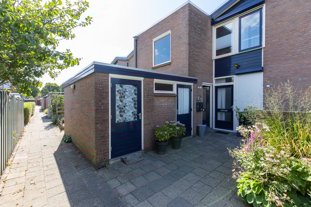 Photo 8 of Wilhelminastraat 30-C