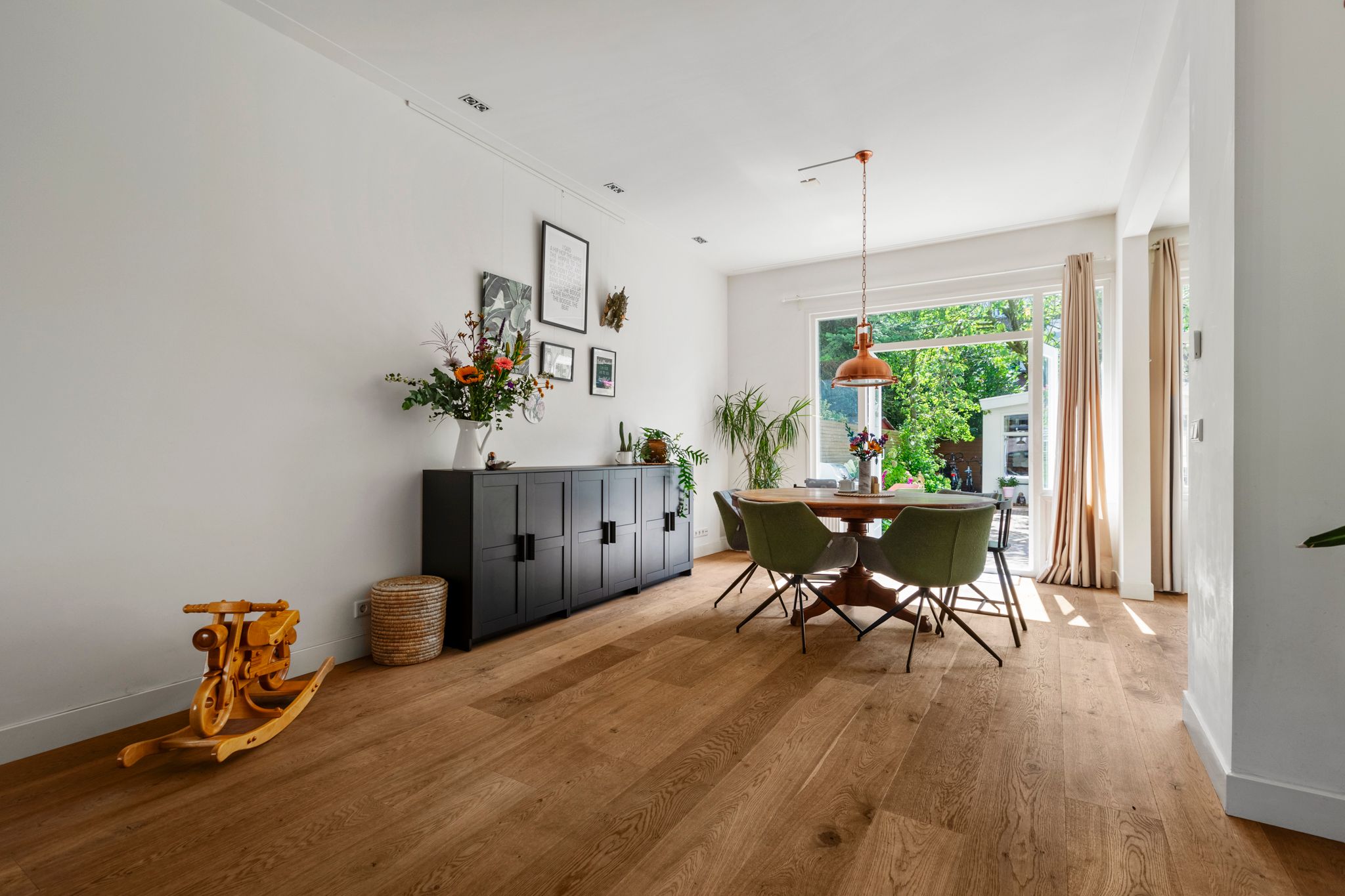 Photo 3 of Admiraal De Ruijterweg 405