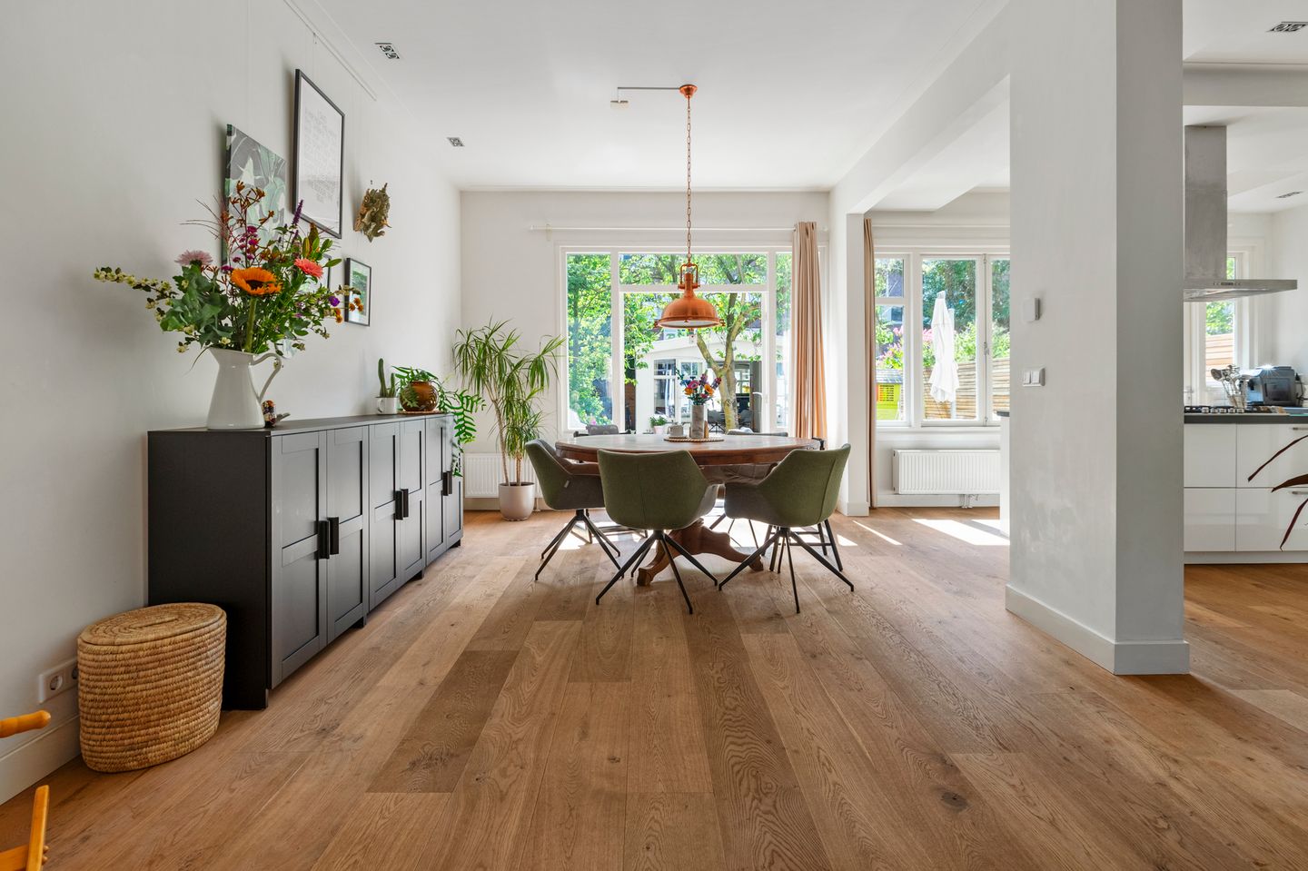 Photo 4 of Admiraal De Ruijterweg 405