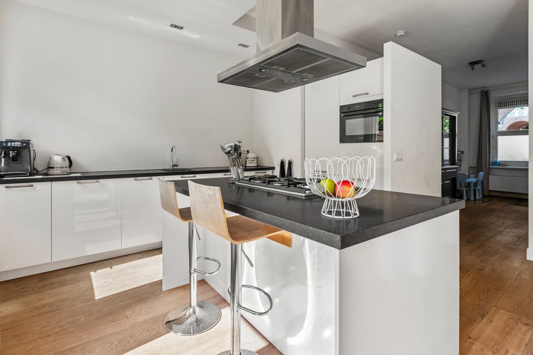 Photo 11 of Admiraal De Ruijterweg 405