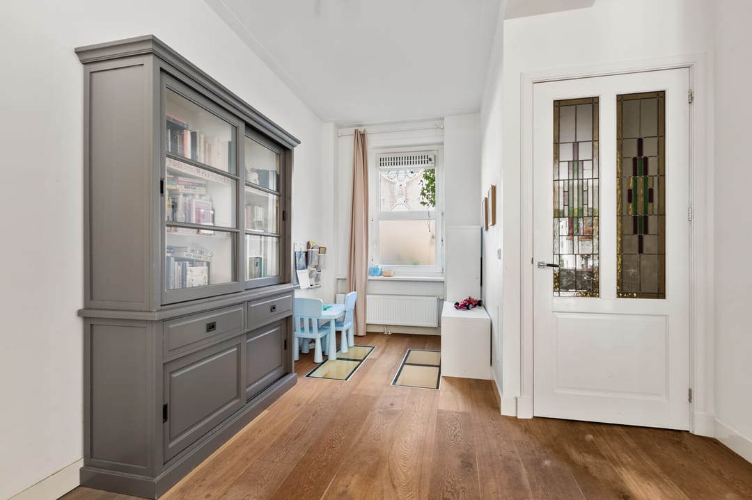 Photo 32 of Admiraal De Ruijterweg 405