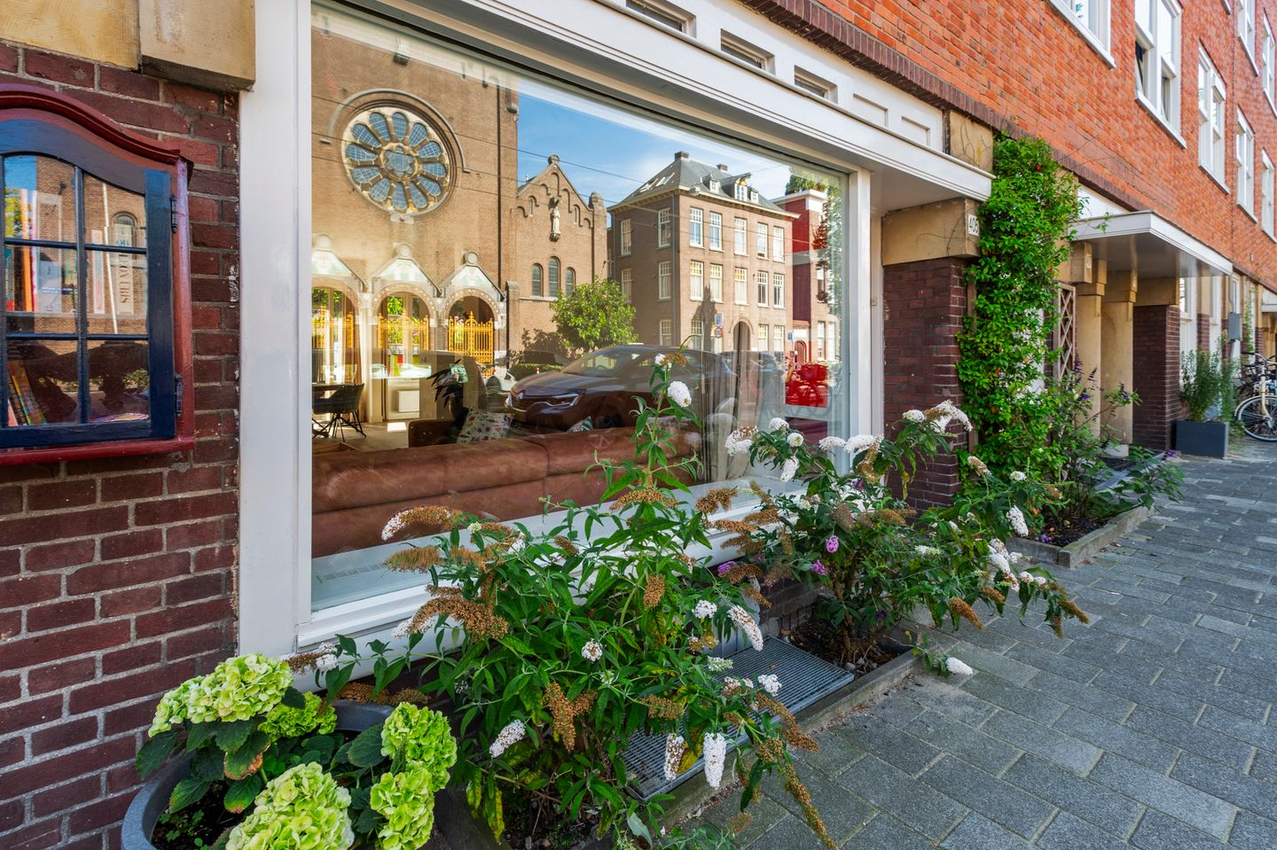 Photo 49 of Admiraal De Ruijterweg 405