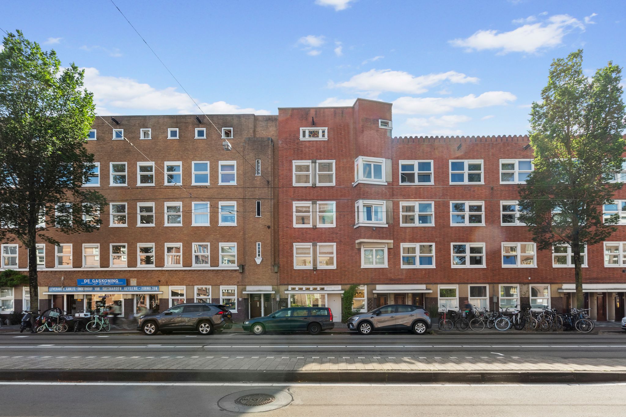 Photo 51 of Admiraal De Ruijterweg 405