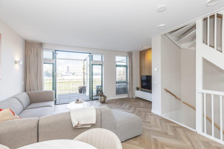 Foto 3 van Kop van Genta 3