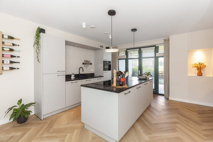 Foto 2 van Kop van Genta 3