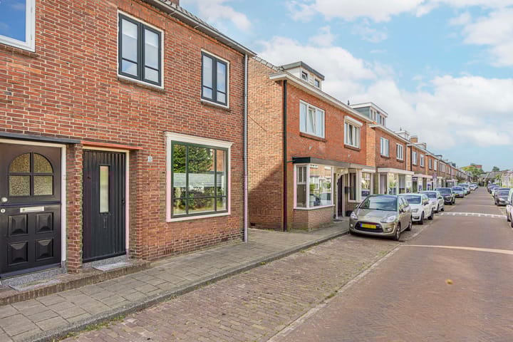 Foto 31 van Esdoornstraat 13