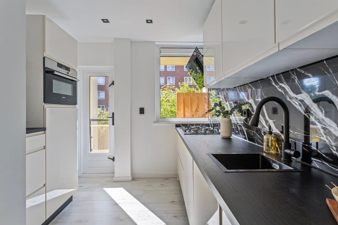 Foto 11 van Dirk Bonsstraat 24-H