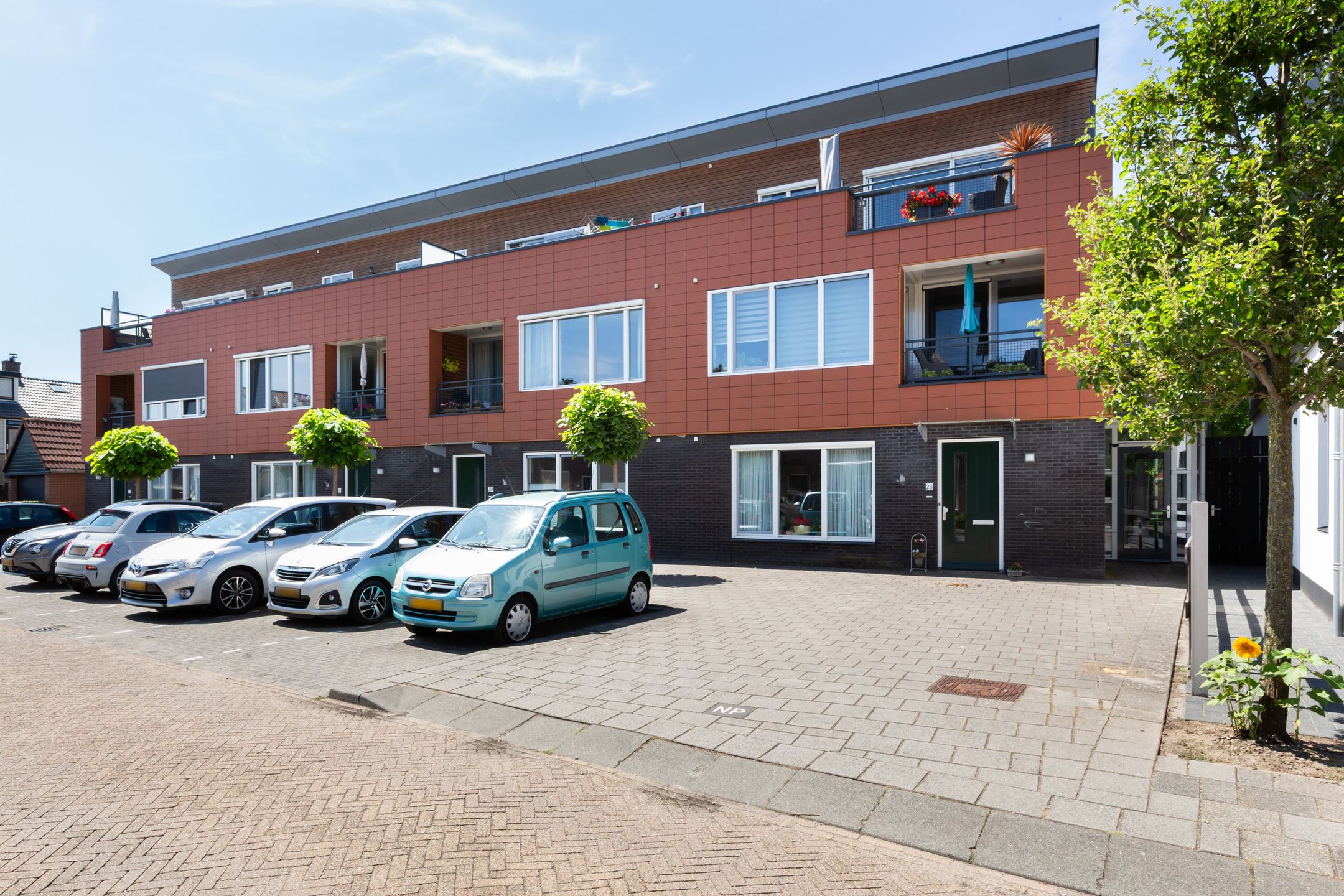 Foto 6 van Kapitein van Zijll-laan 36-A