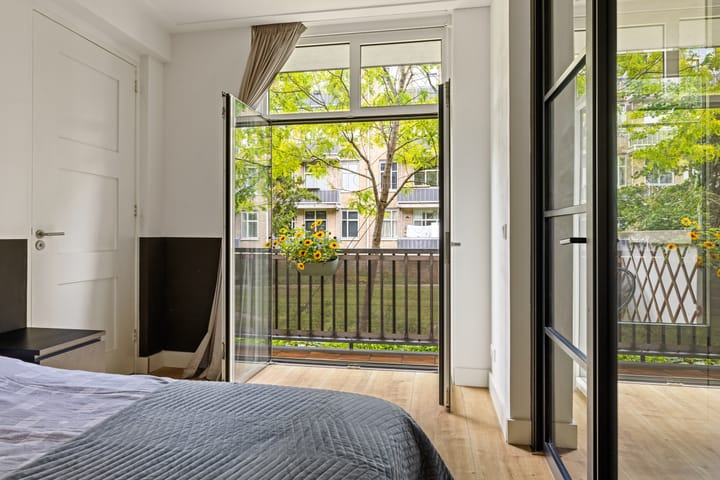 Foto 21 van Louise de Colignystraat 44-H