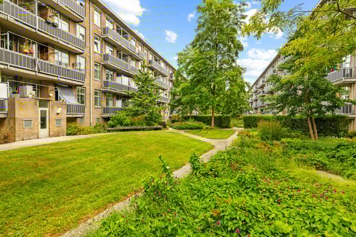 Foto 33 van Louise de Colignystraat 44-H