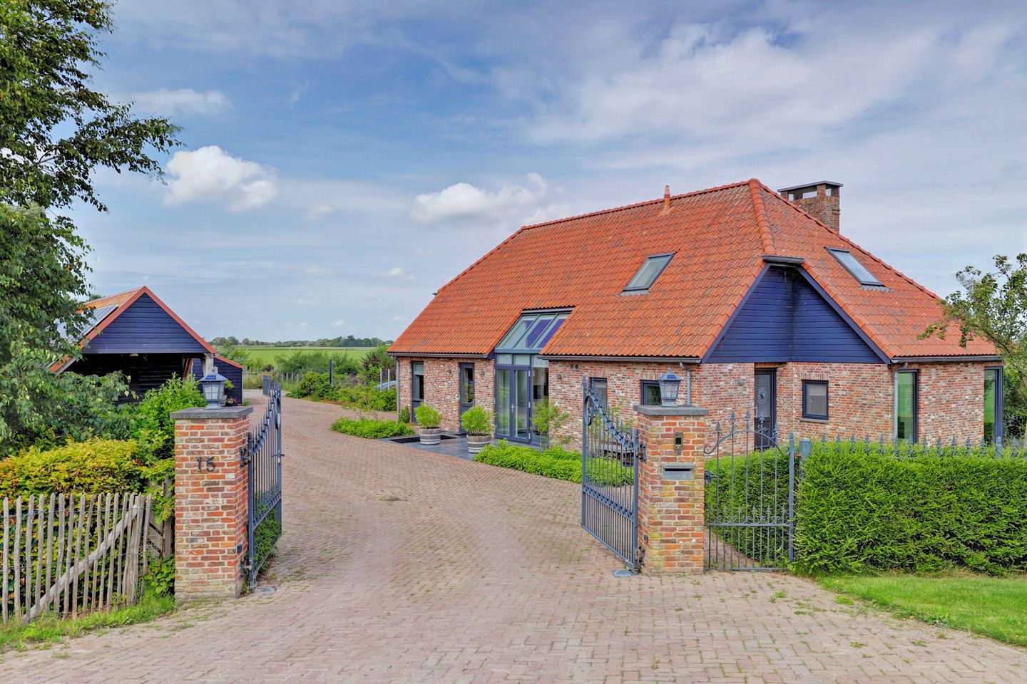 Foto 4 van Westfriesedijk 15