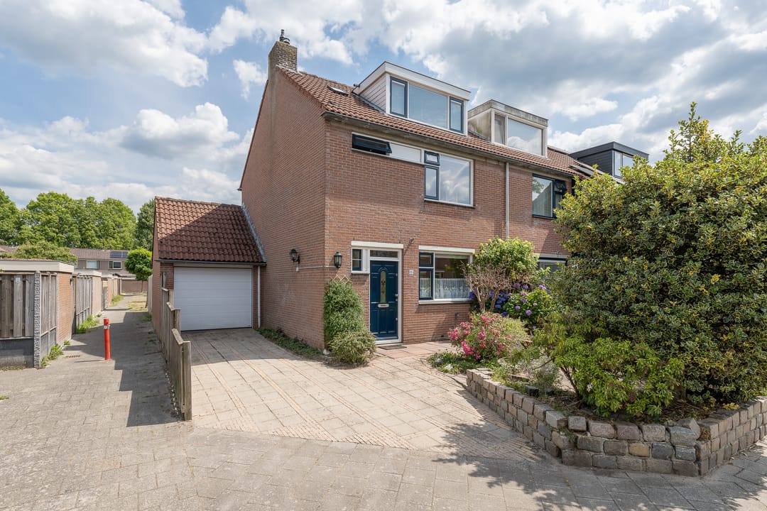 Foto 1 van Aartseveen 86