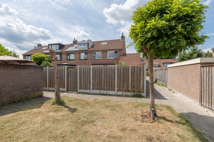 Foto 34 van Aartseveen 86