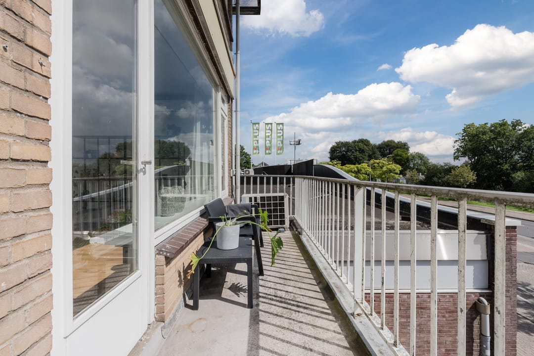 Foto 37 van Sperwerlaan 133