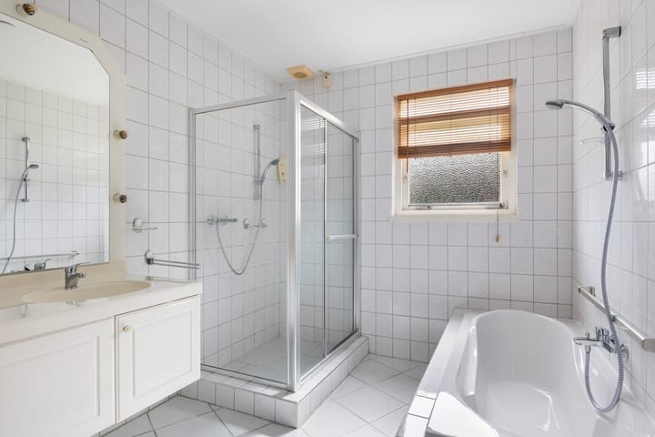 Foto 18 van Lage Herenweg 13