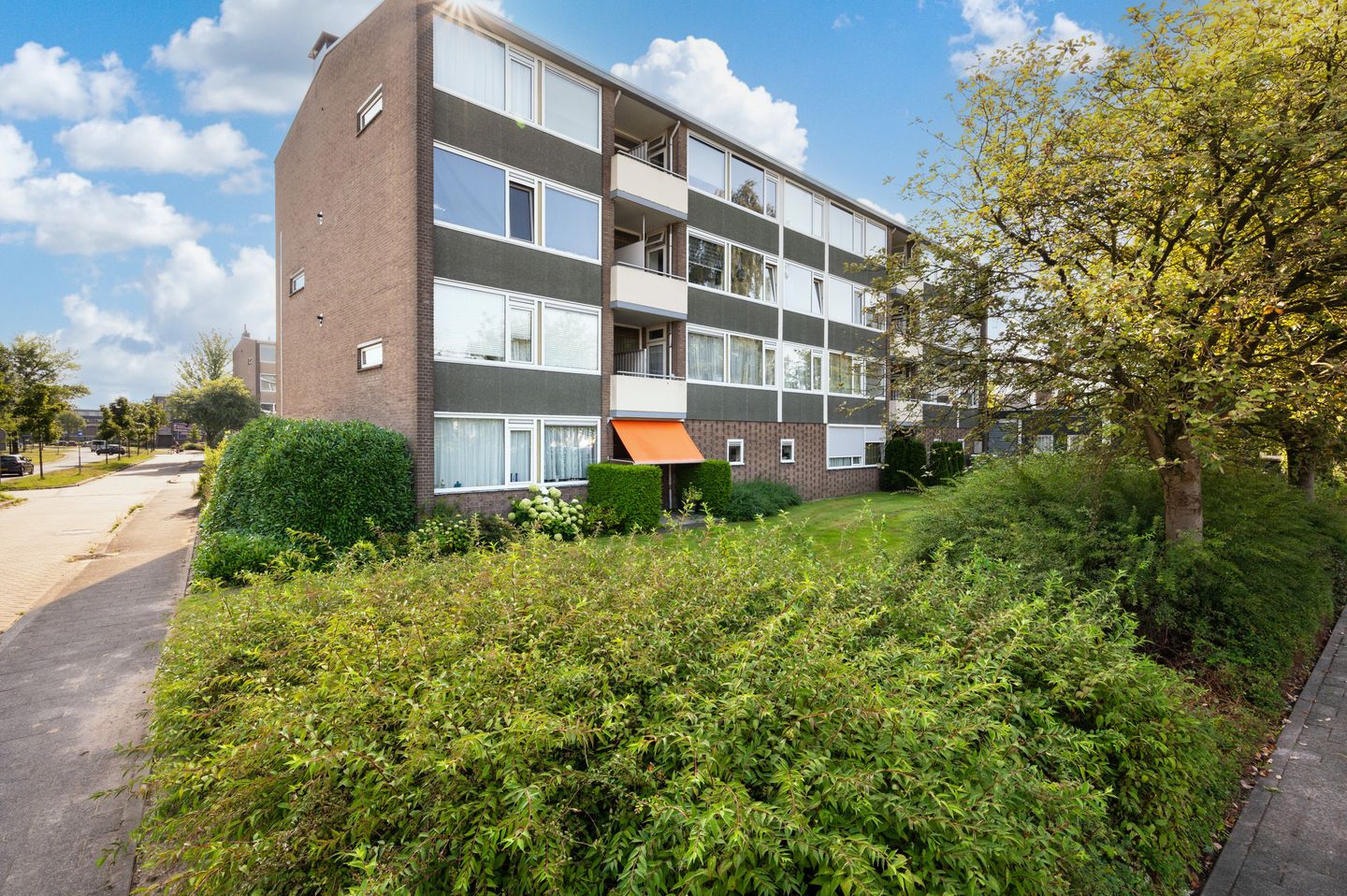 Foto 19 van Edisonlaan 141