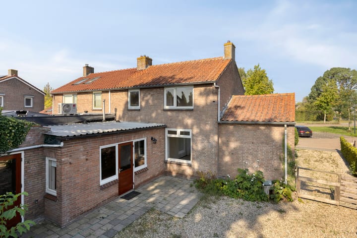 Foto 27 van Schmitzstraat 9