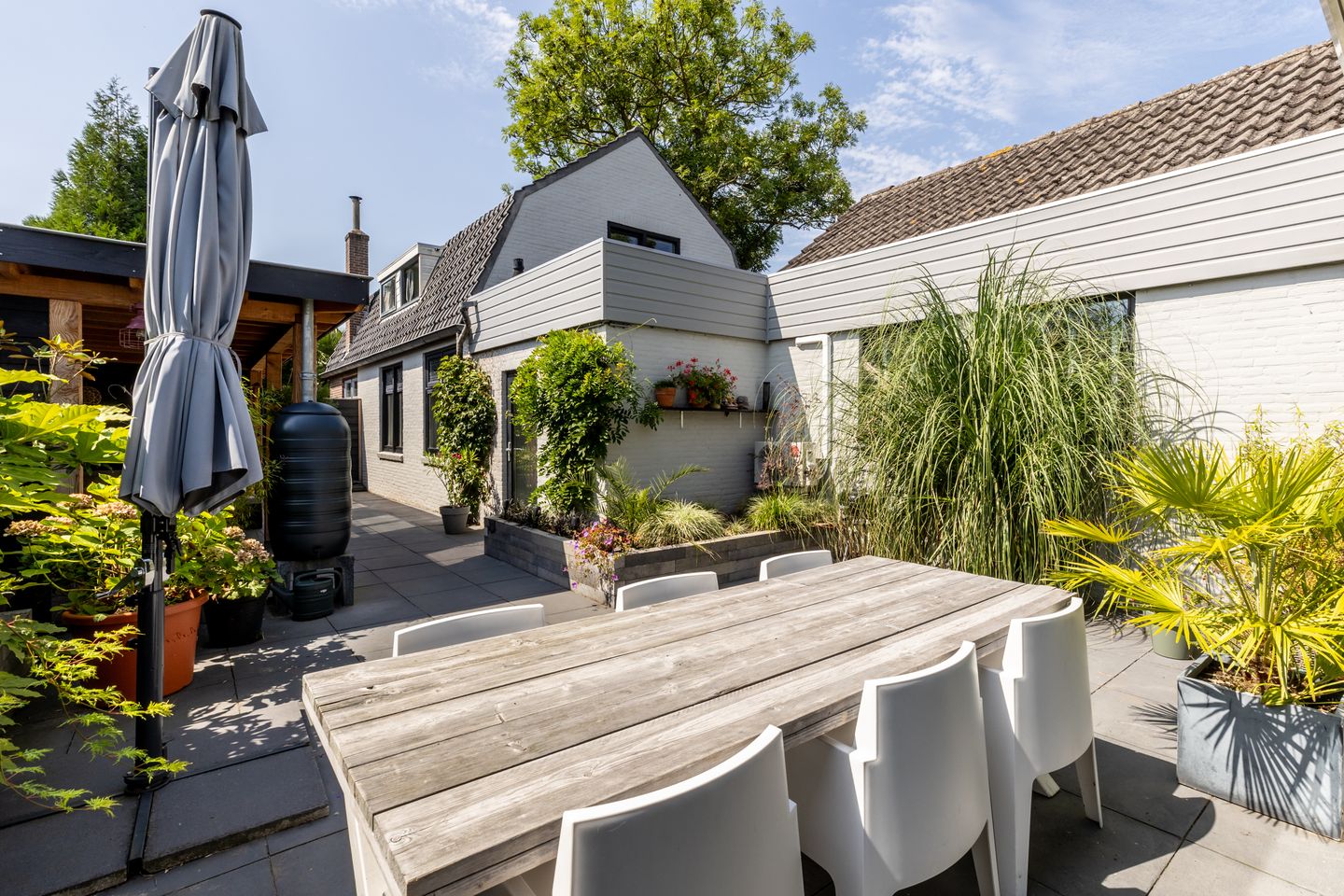 Photo 1 of Meester Prinsenstraat 20