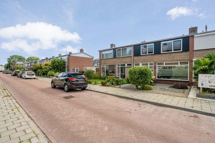 Foto 2 van Wentholtstraat 74