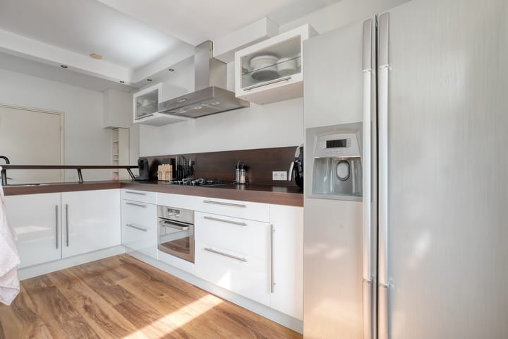 Foto 12 van Wentholtstraat 74