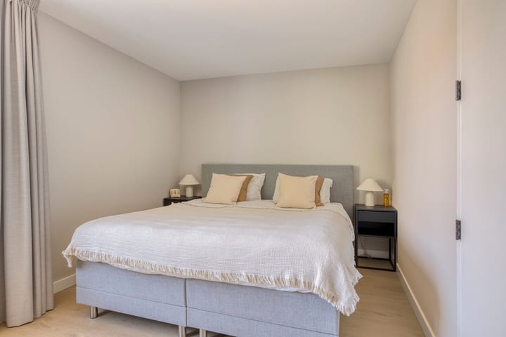 Foto 15 van Wijnruit 12