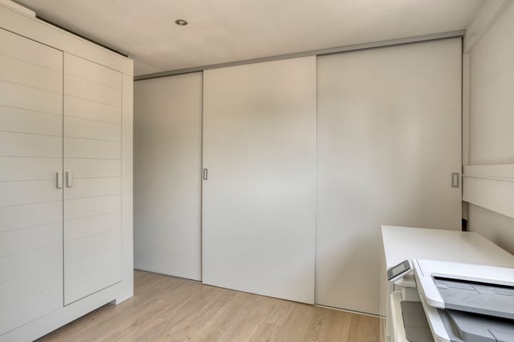 Foto 23 van Wijnruit 12