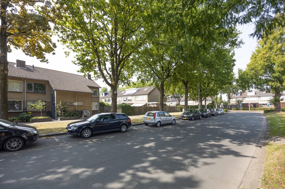 Photo 38 of Trompetlaan 4