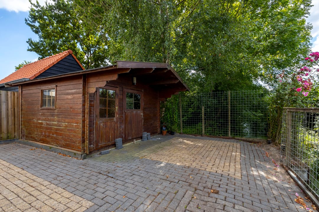 Foto 28 van Dokter A. Booijstraat 45