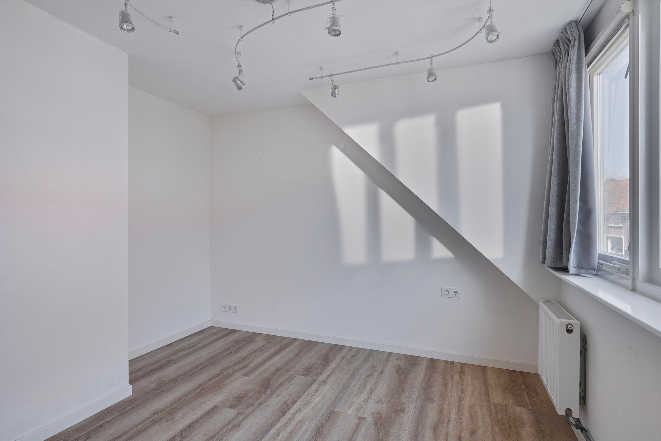 Foto 18 van Lijmbeekstraat 154