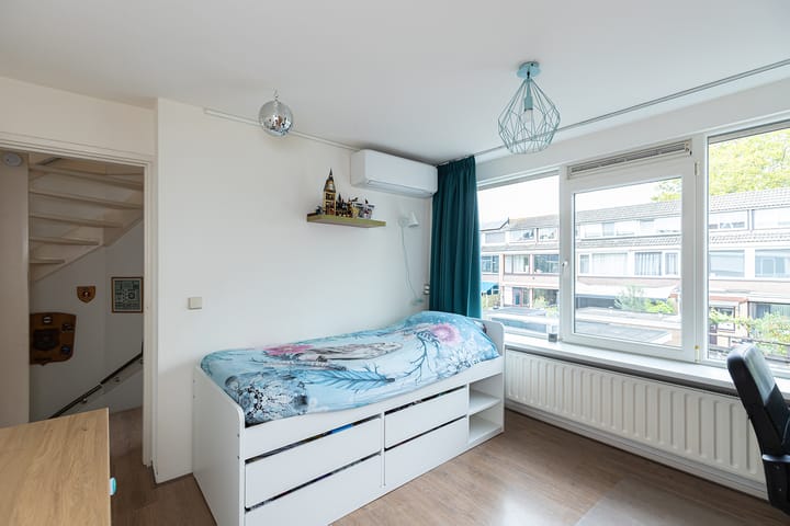 Foto 14 van L. van Deijsselstraat 6