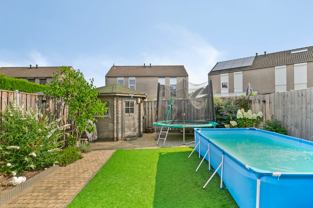 Photo 28 of Spuistraat 12