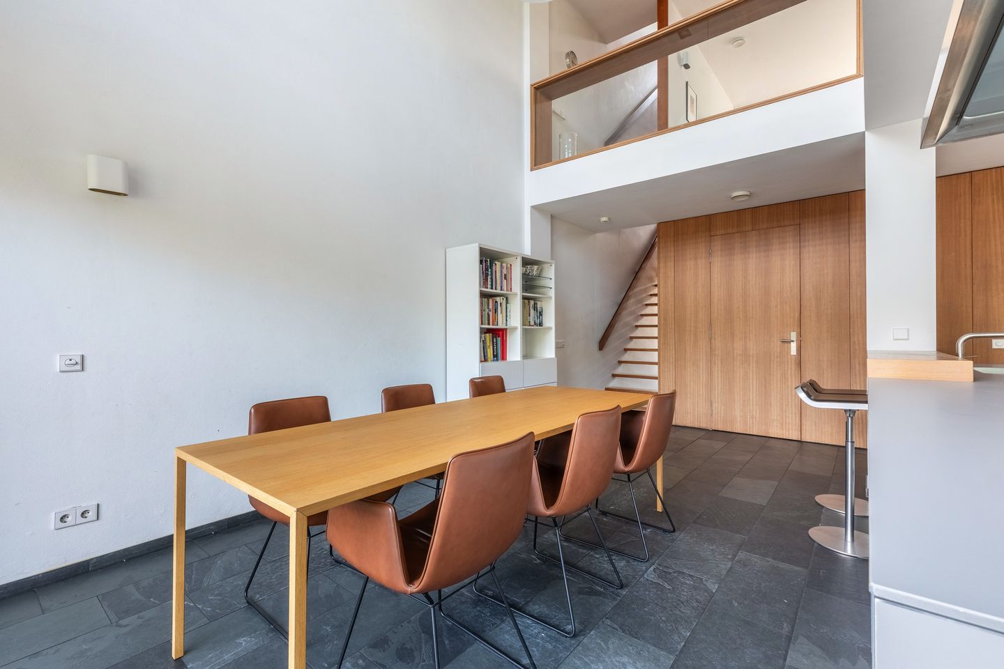 Foto 10 van Edmond Halleylaan 52