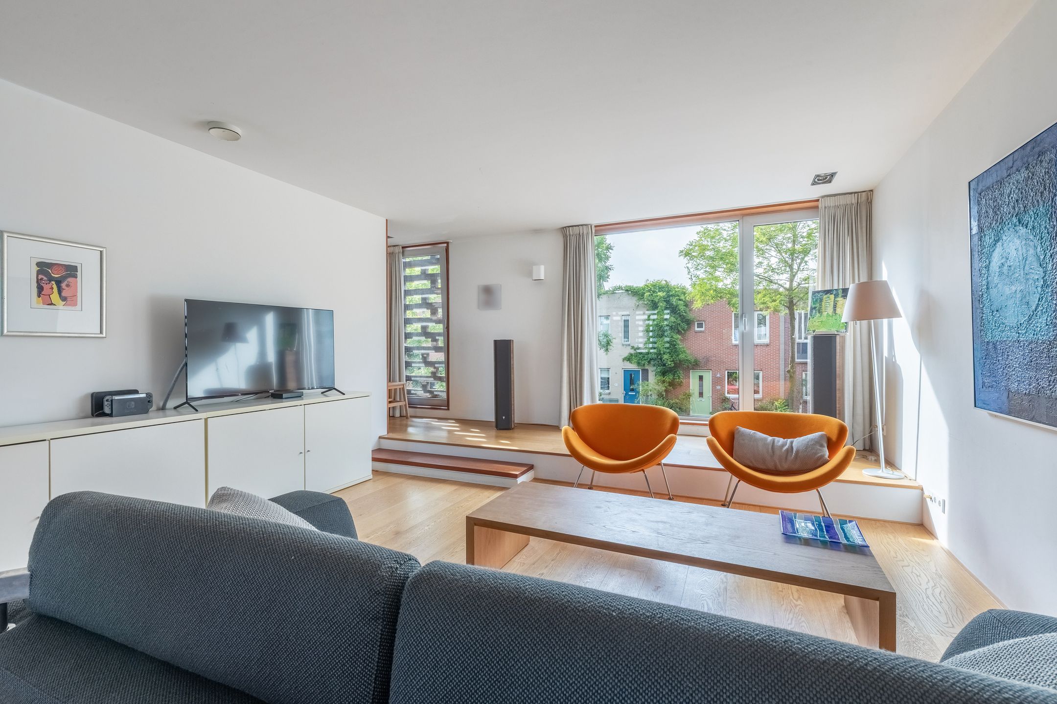 Foto 18 van Edmond Halleylaan 52