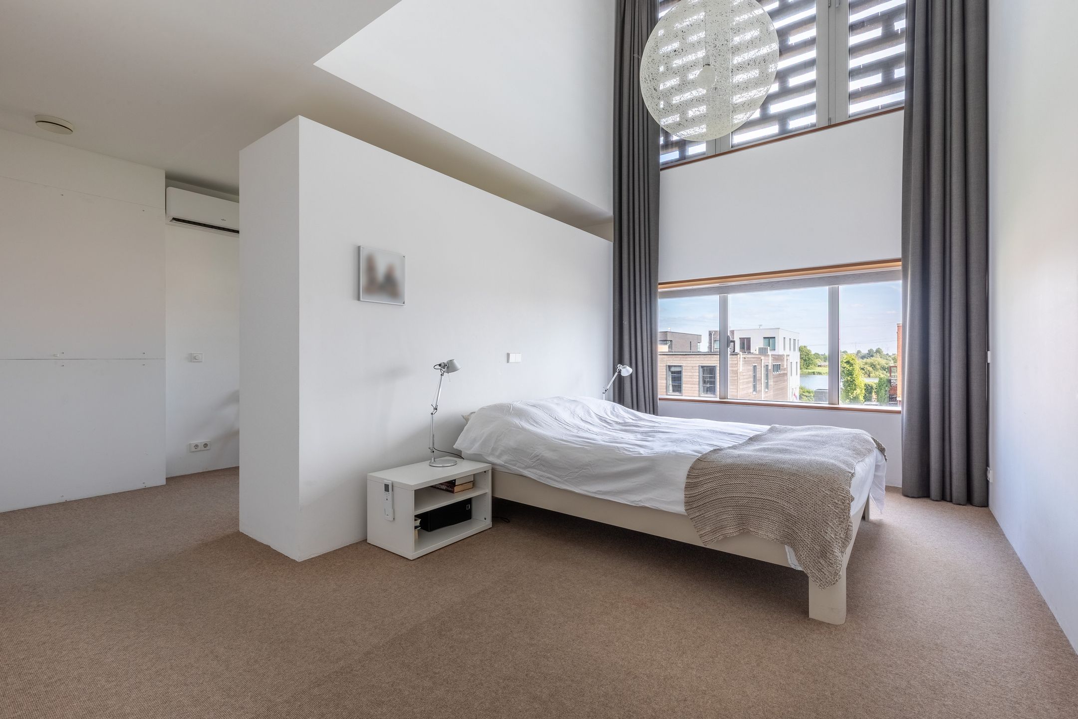 Foto 24 van Edmond Halleylaan 52