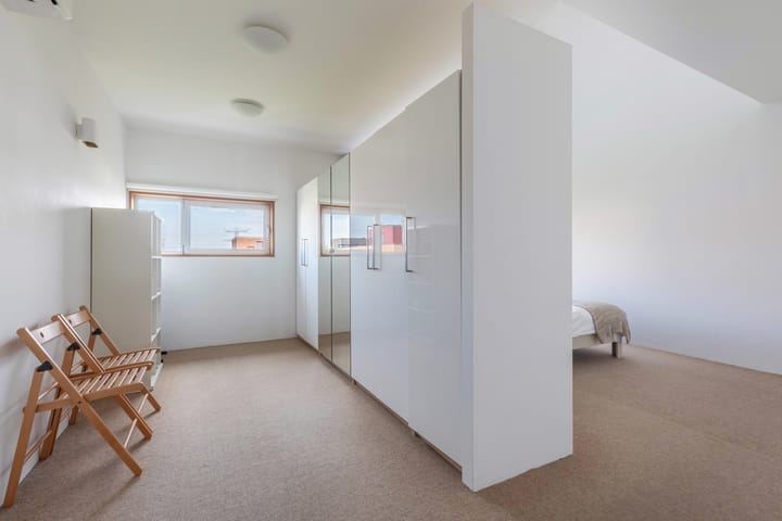 Photo 26 of Edmond Halleylaan 52