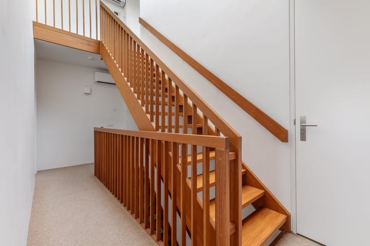 Photo 39 of Edmond Halleylaan 52