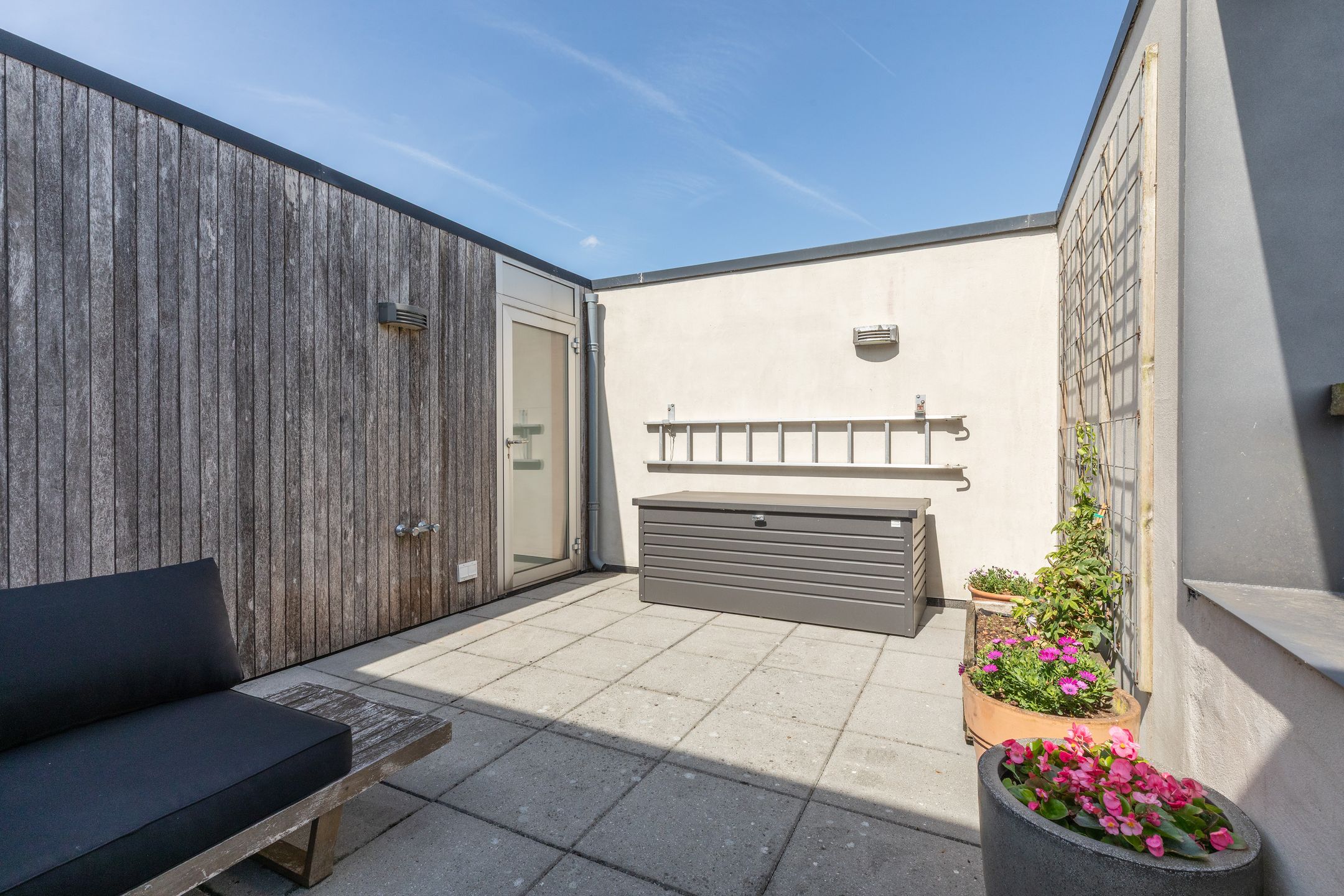 Foto 42 van Edmond Halleylaan 52